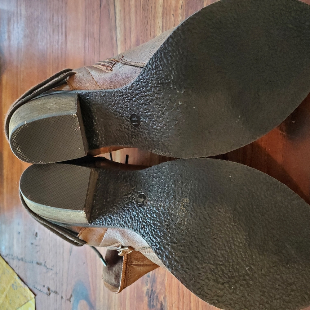 Steve Madden Raglan booties - Picture 4 of 7